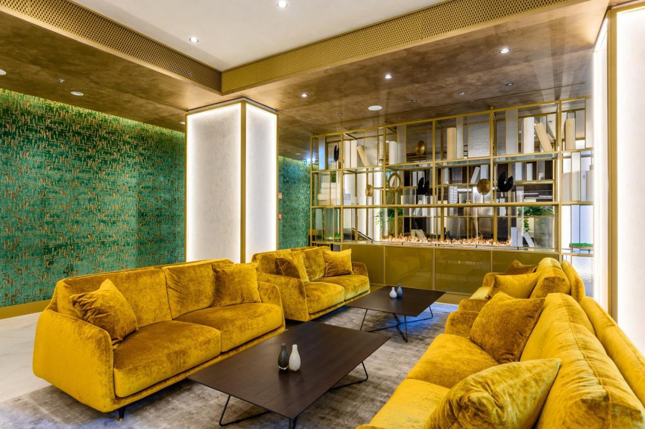 Emerald Downtown Luxury Suites By Continental Group Budapest Bagian luar foto